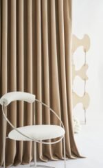 Rideau épais Beige : Confort Et Protection Contre La Lumière