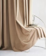 Rideau épais Beige : Confort Et Protection Contre La Lumière