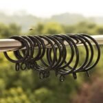 Anneaux Rideaux Circle En Noir Métallique Pour Une Suspension élégante