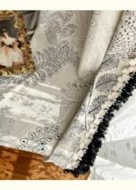rideau blanc et noir a motifs pour une ambiance romantique pli 525 1