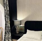 rideau design noir et blanc pour une touche elegante 570 1