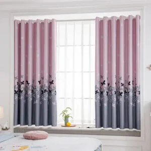 rideau midori avec papillons beaute et joie pour la chambre 424