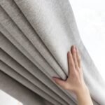 rideau occultant kross beige elegance et confort pour vos interieurs 192 1