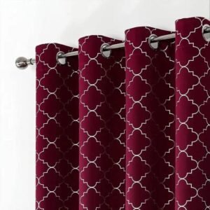 rideau rouge a motifs moderne pour une deco contemporaine 738 1