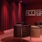 Rideau Rouge Orangé Moderne Pour Une Ambiance Chaleureuse Et Sophistiquée