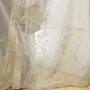Rideau Voilage Azoia En Tulle Avec Motifs Romantiques - 100 x 250 / œillets