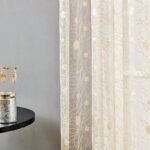 rideau voilage beige a motifs nids doiseaux elegance 701 1