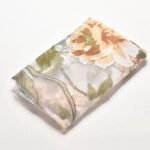 rideau voilage gorani fleurs printanieres en beige ou pourpre 383 1