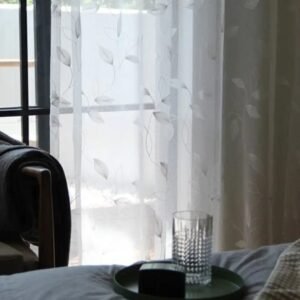 rideau voilage laema avec motifs brodes pour interieurs elegants 816 1