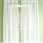 rideau voilage manaia brode pour petites fenetres en blanc motifs 799 1